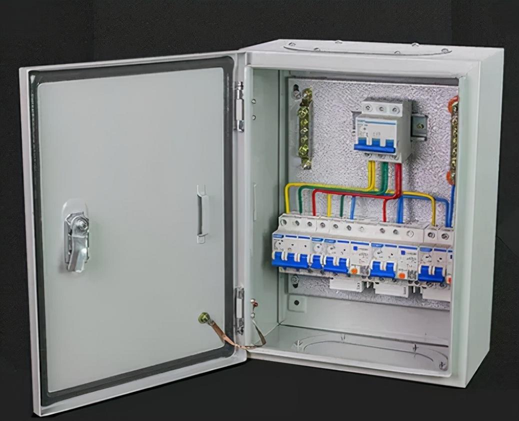 小小配電箱，安全隱患大！安全配置與科學使用指南